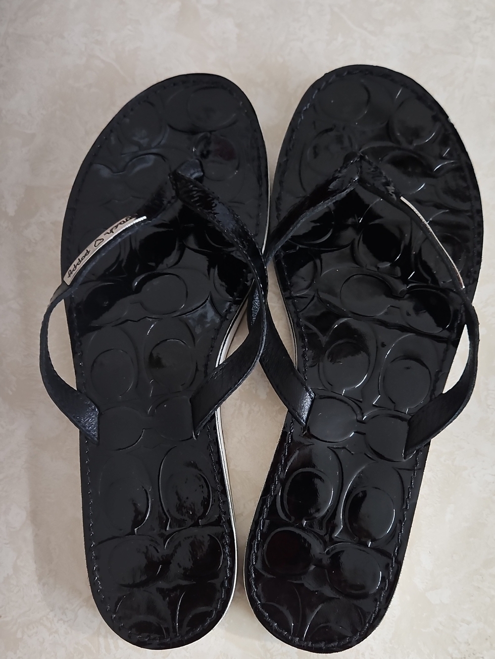 Coach Poppy Wilma Black Patent Leather Thong Flip Flops, Size 8.5B. - Picture 8 of 12